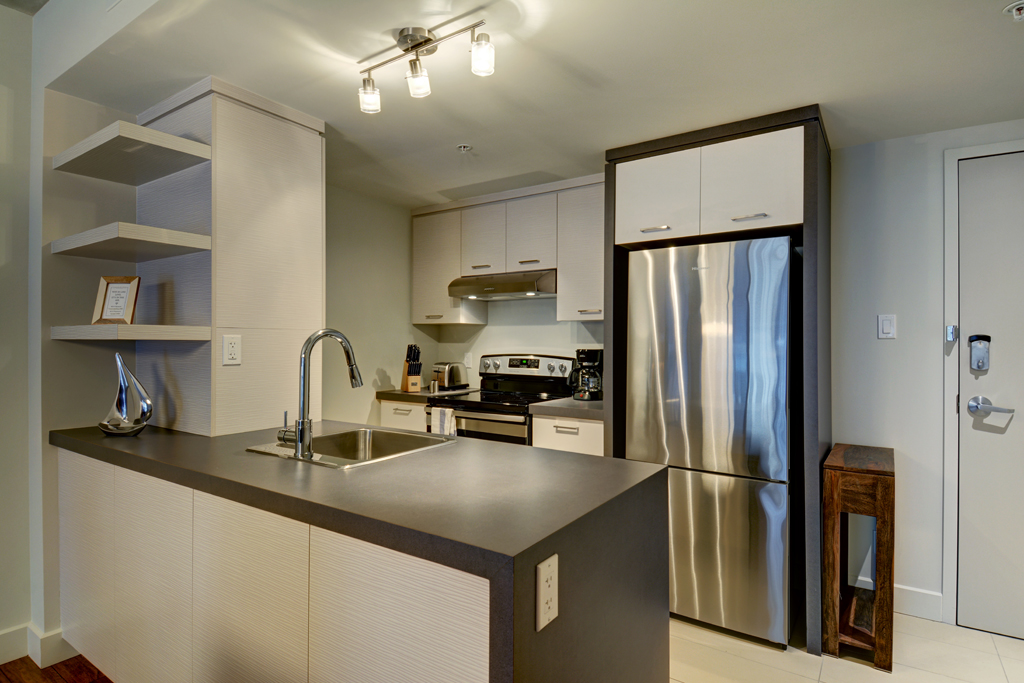 Cuisine à l'intérieur d'un appartement 1 chambre à La Garde