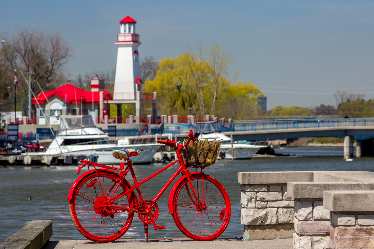 Best Neighbourhoods in Mississauga for Furnished Apartments