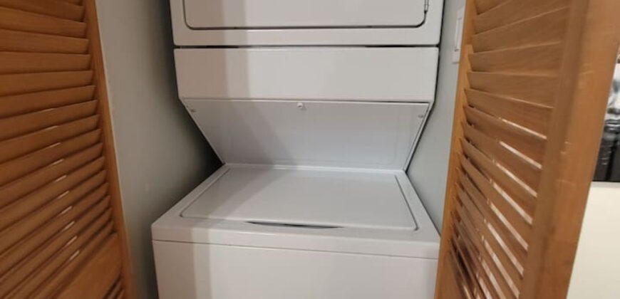 Corporate Stays |Drolet 4072 1 BR w/Ensuite Laundry