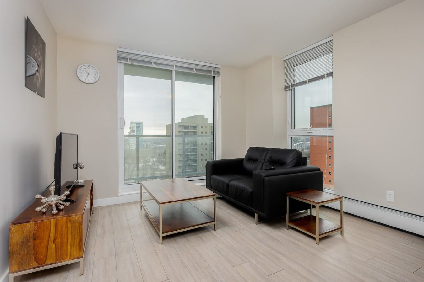 Corporate Stays | Hendrix 1 Bedroom