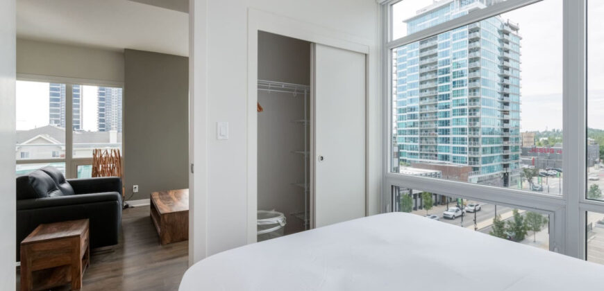 Corporate Stays |Underwood 1 Bedroom + Den