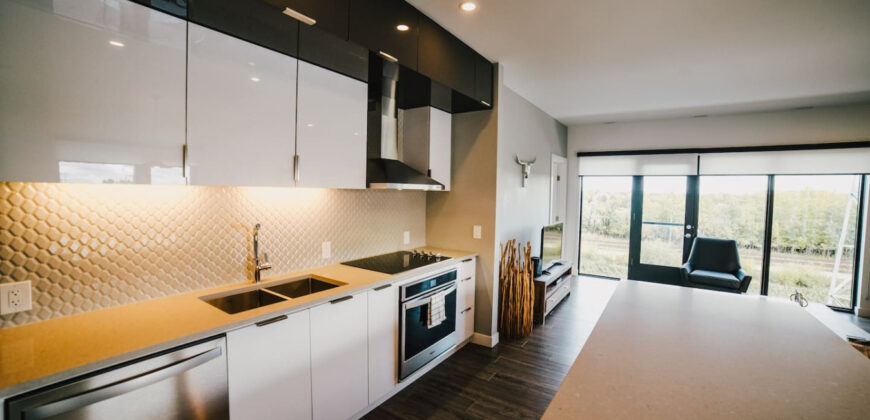 Corporate Stays | LXTX 2 Bedrooms