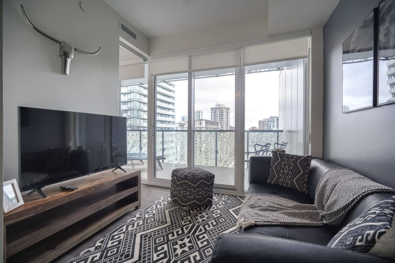 Corporate Stays | IMMIX 2 Bedrooms