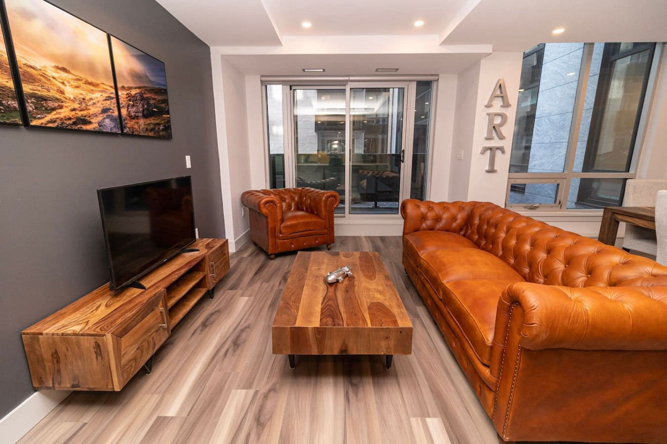 Halifax – 2 Bedrooms Apartment