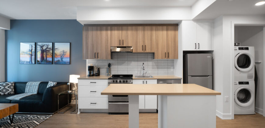 Corporate Stays | The Lennox 1 Bedroom + Den