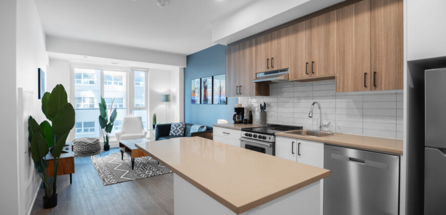 Corporate Stays | The Lennox 1 Bedroom + Den