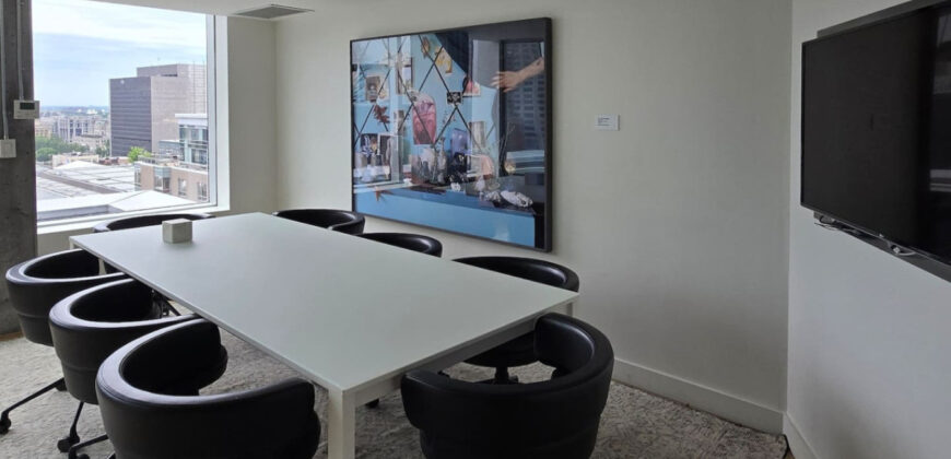 Pet-Friendly Furnished 1B Rental in Montreal with Skyline Views & Concierge