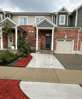 Charming Townhouse With Dedicated Work Space