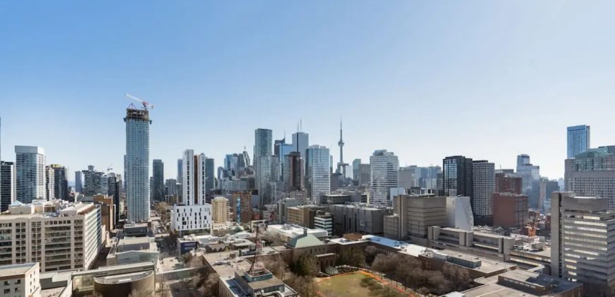 Epic CN Tower View
