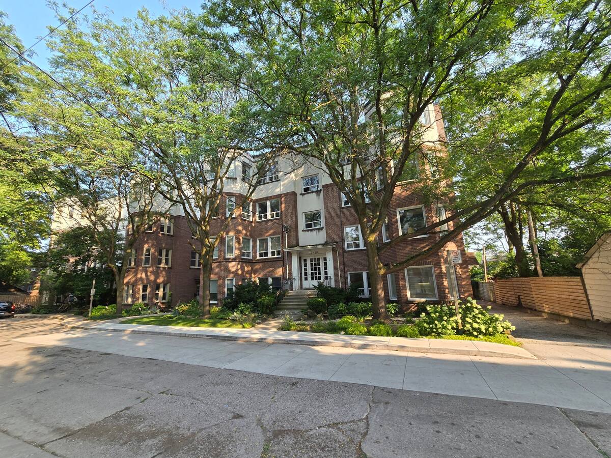 Midtown Toronto Apartment
