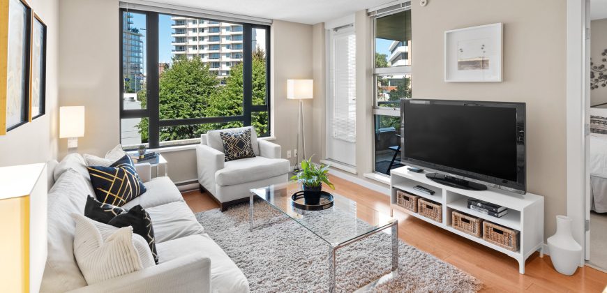 Astoria 402