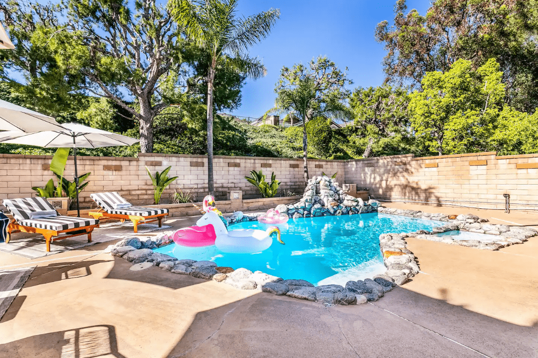 Aria Pool Villa