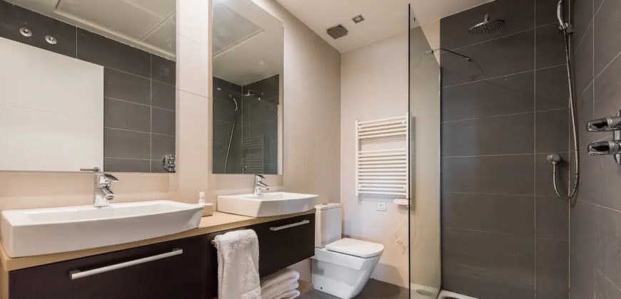 One Bedroom Furnished Apartment in L’Hospitalet de Llobregat, Spain