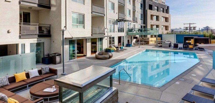 Wilshire La Brea