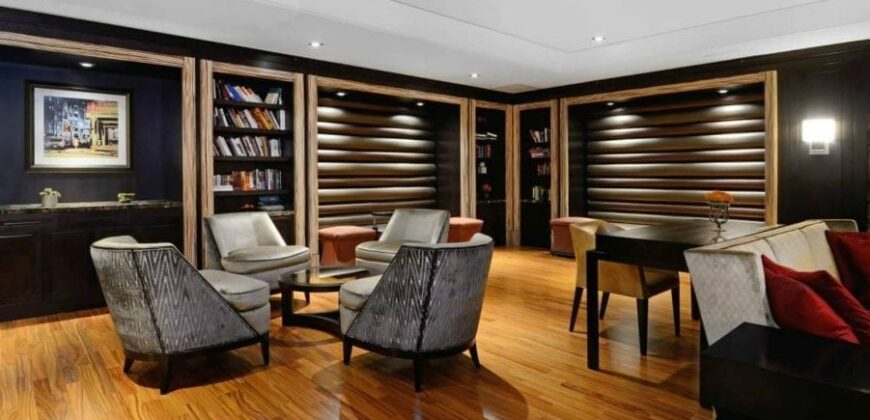 10 Hanover Square