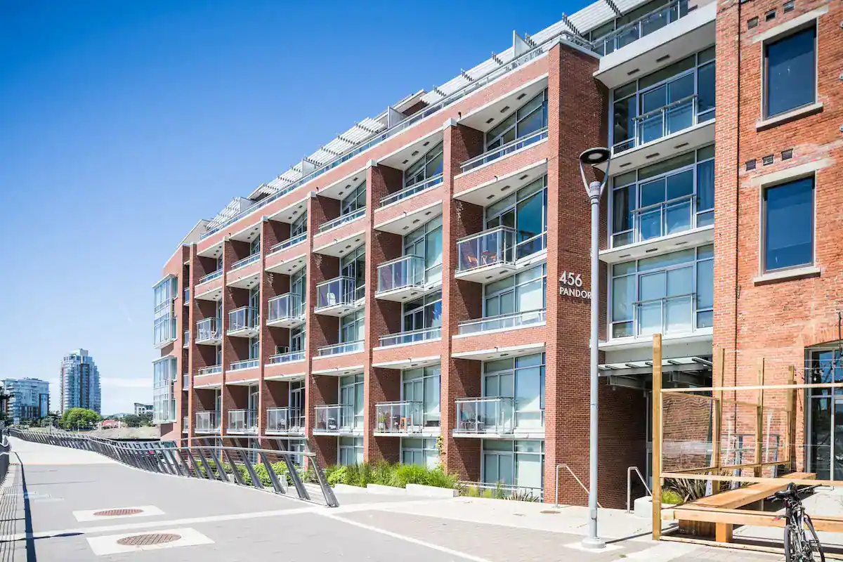 Janion Microlofts