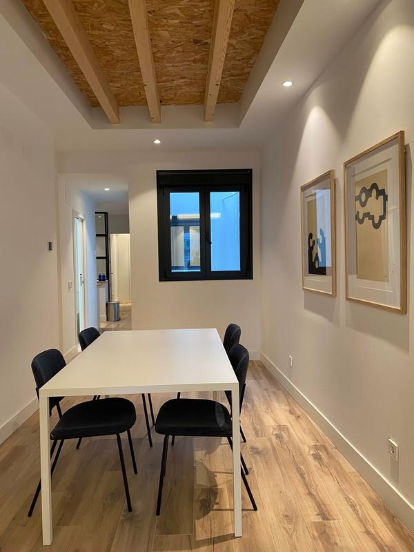 2 Bedroom House in Palacio Real – Espana