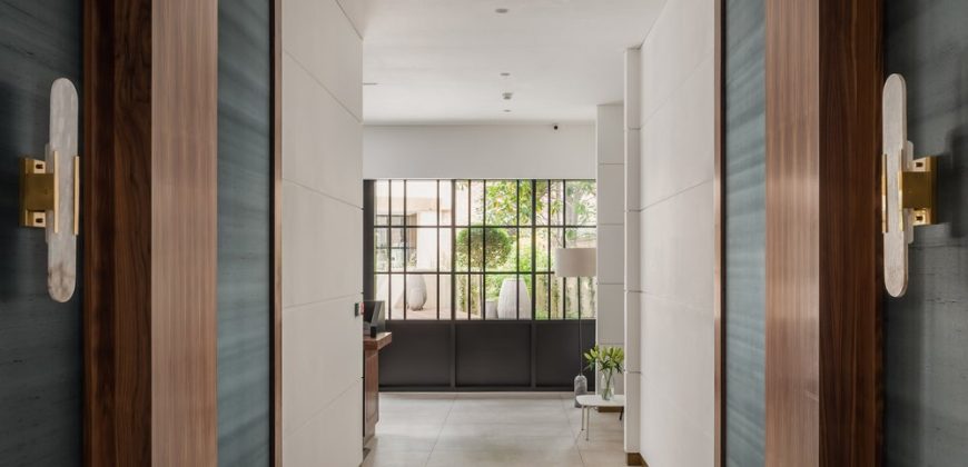 Monarch House Serviced Apartments