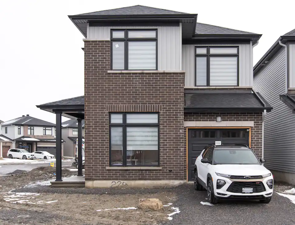 House Barrhaven
