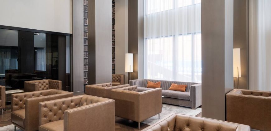 Stylish Condo with City Views in Montreal – Canada