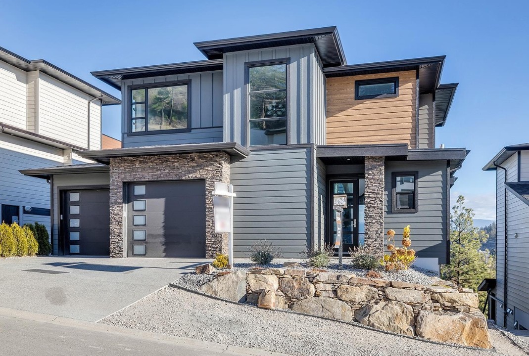 West Villa