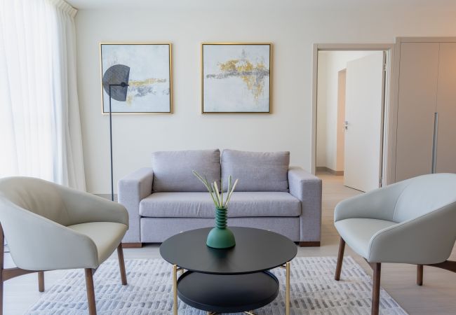 Deluxe Condo Suite 1BR with City View