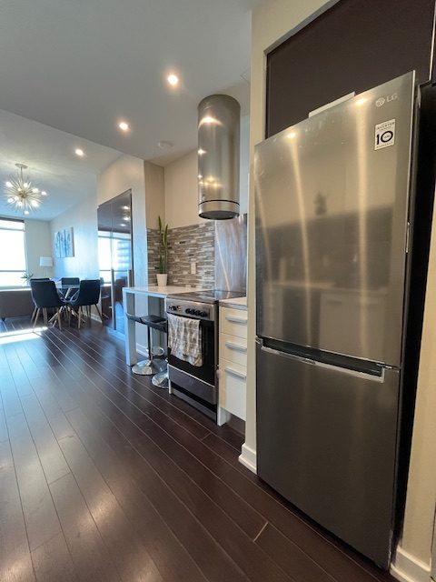 Toronto Standard Condominium Corporation