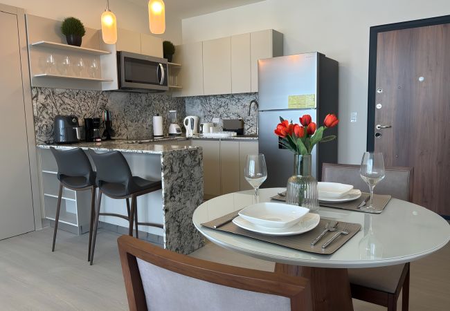 Executive Rental Studio with Skyline Views in Panama City